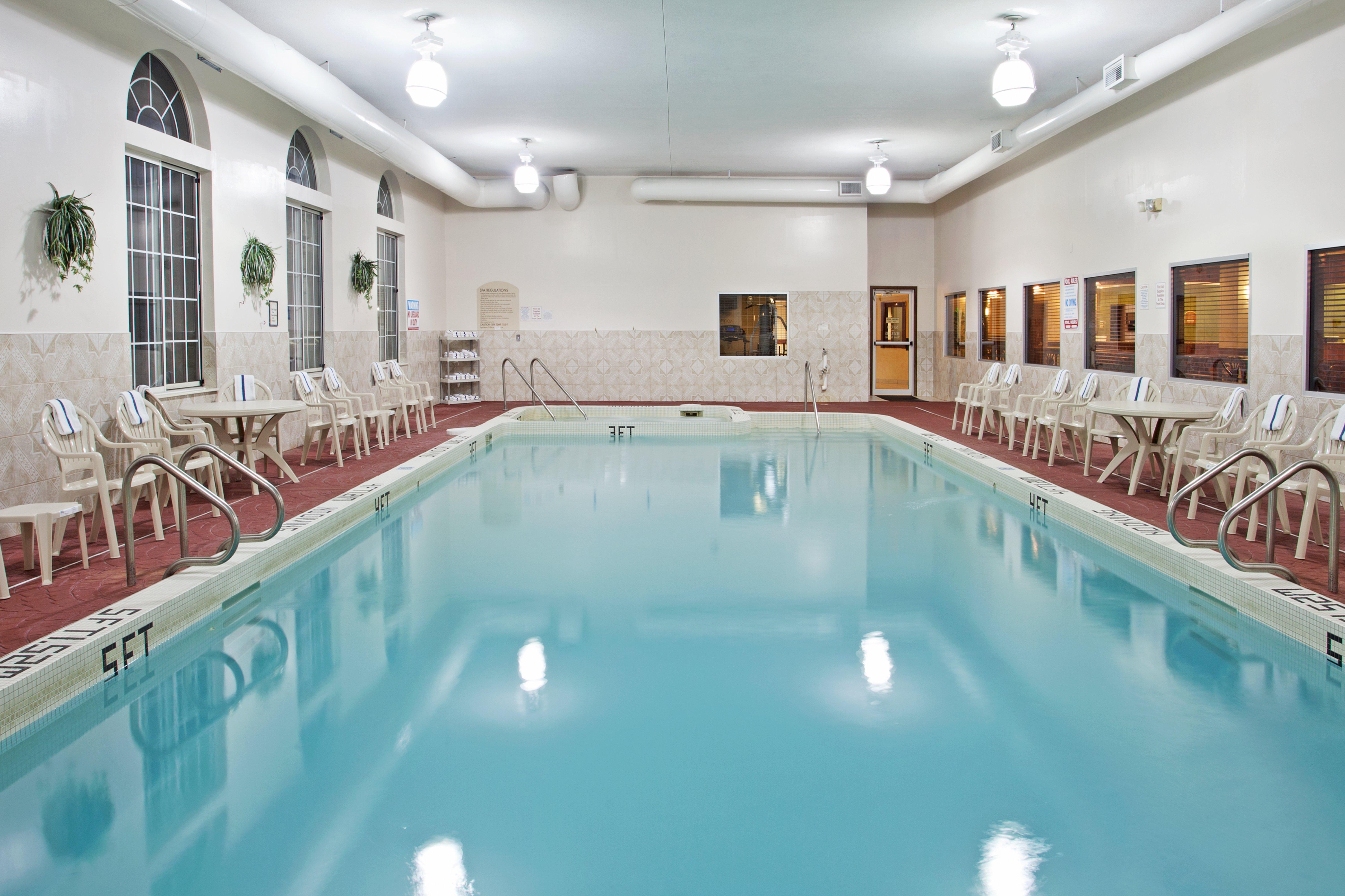Holiday Inn Express Birch Run-Frankenmuth Area By Ihg Ngoại thất bức ảnh