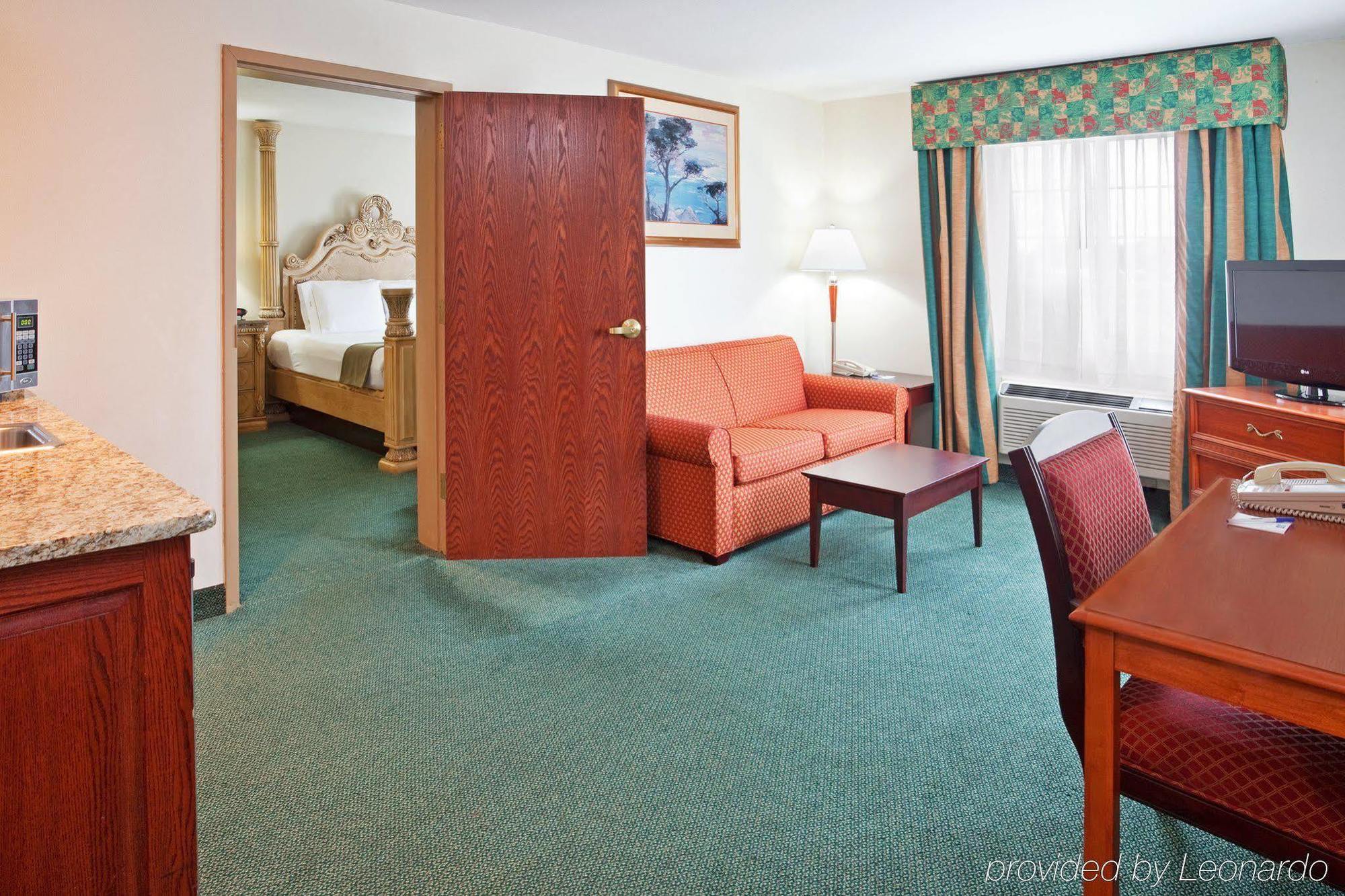 Holiday Inn Express Birch Run-Frankenmuth Area By Ihg Ngoại thất bức ảnh